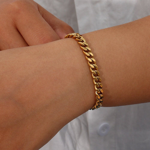 18k Gold Cuban Link Bracelet