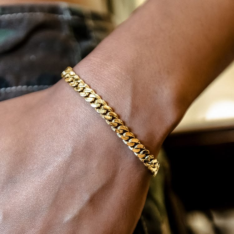 18k Gold Cuban Link Bracelet